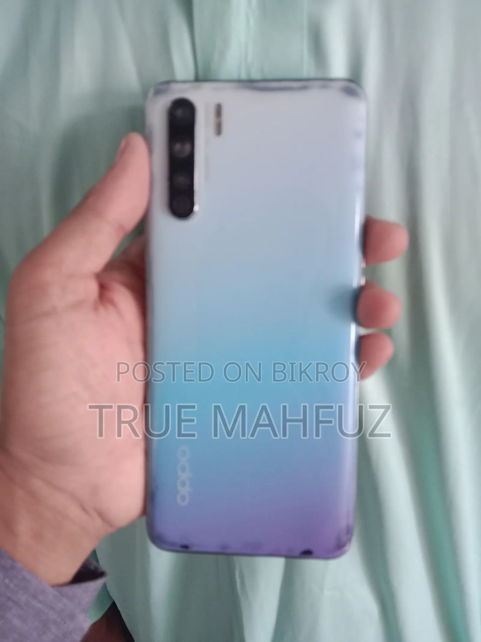 অপ্পো এফ১৫ ২৫৬ জিবি ব্লু