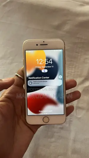Apple iPhone 7 128 GB Gold