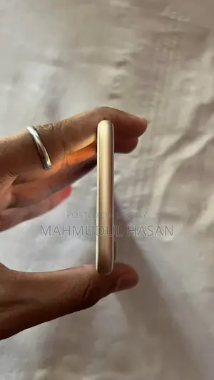 Apple iPhone 7 128 GB Gold