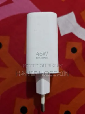 রিয়েলমি ৪৫ ওয়াট চার্জার ফুল ফ্রেশ