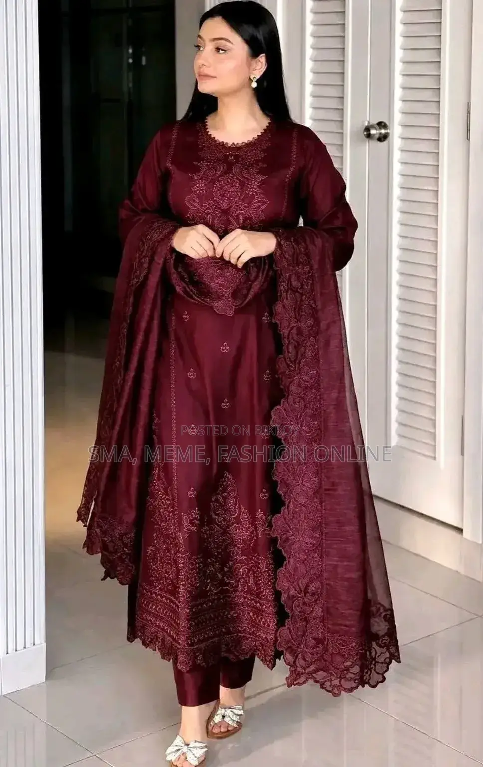 এমব্রয়ডারি থ্রি পিস