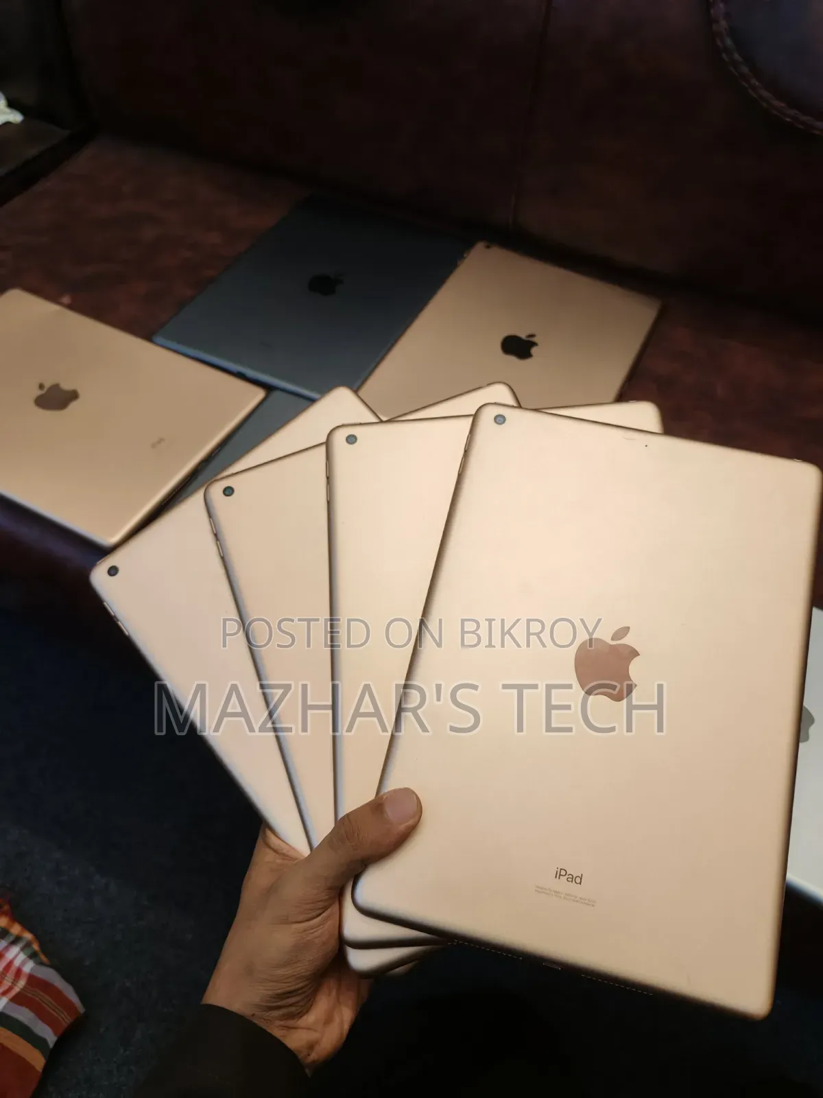 Mobile Phone 1 TB Gold