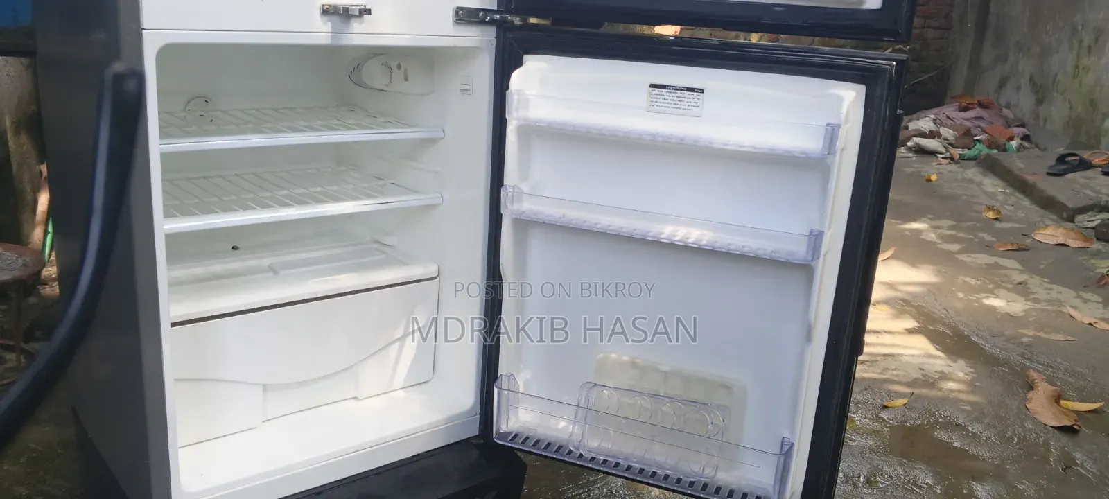 Refrigerator