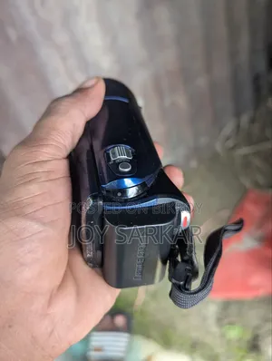 এইচ ডি ভিডিও ক্যামেরা