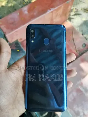 স্যামসাং গ্যালাক্সি এ২০ ৩২ জিবি নীল