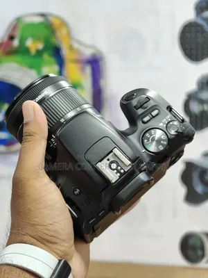 Canon 200d+18-55mm Nano STM Lens