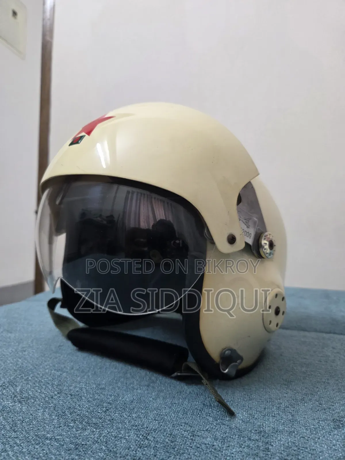 Helmet for a Classic Look