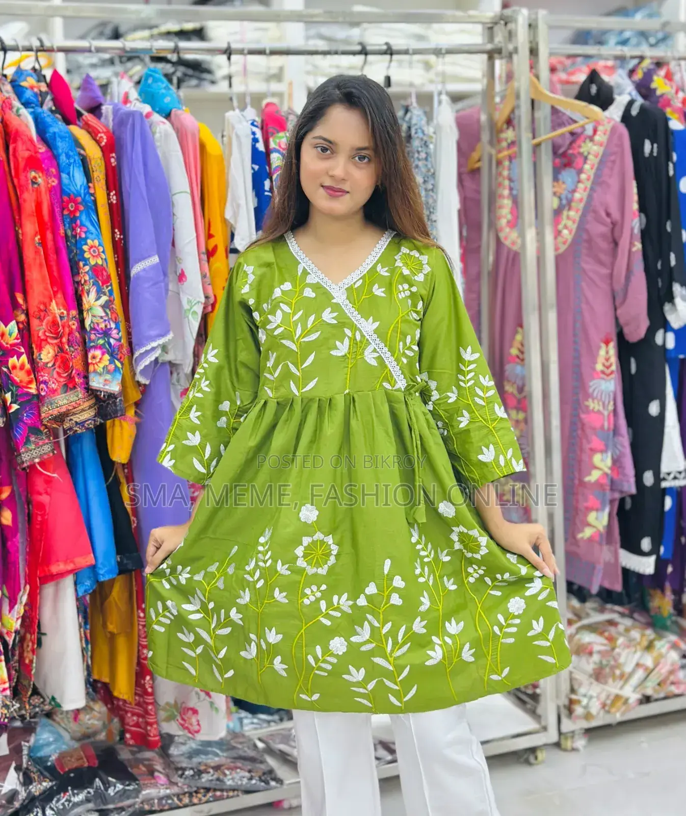 ইউনিক এমব্রয়ডারি ওয়ান পিস টপস