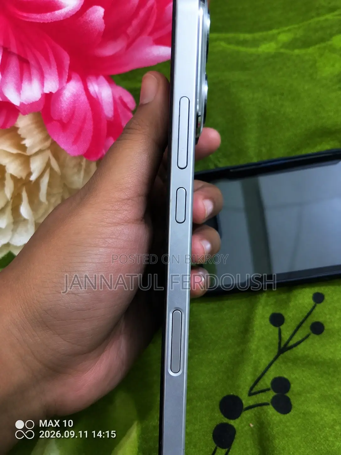 মোবাইল ফোন ২৫৬ জিবি সিলভার