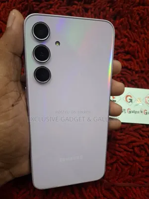 স্যামসাং গ্যালাক্সি এ৩৫ ১২৮ জিবি গোলাপি