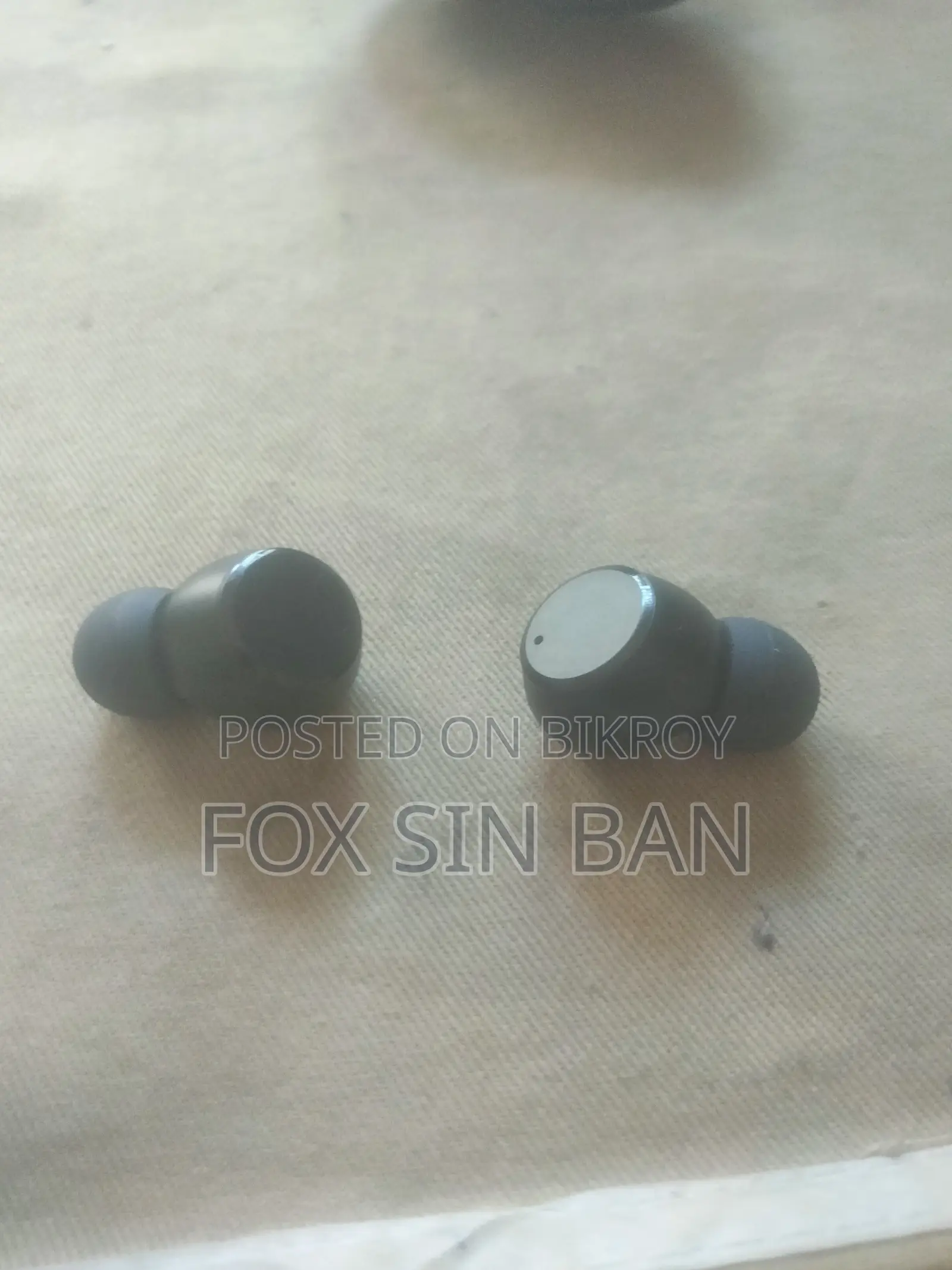 Uiisii T28 Earbuds