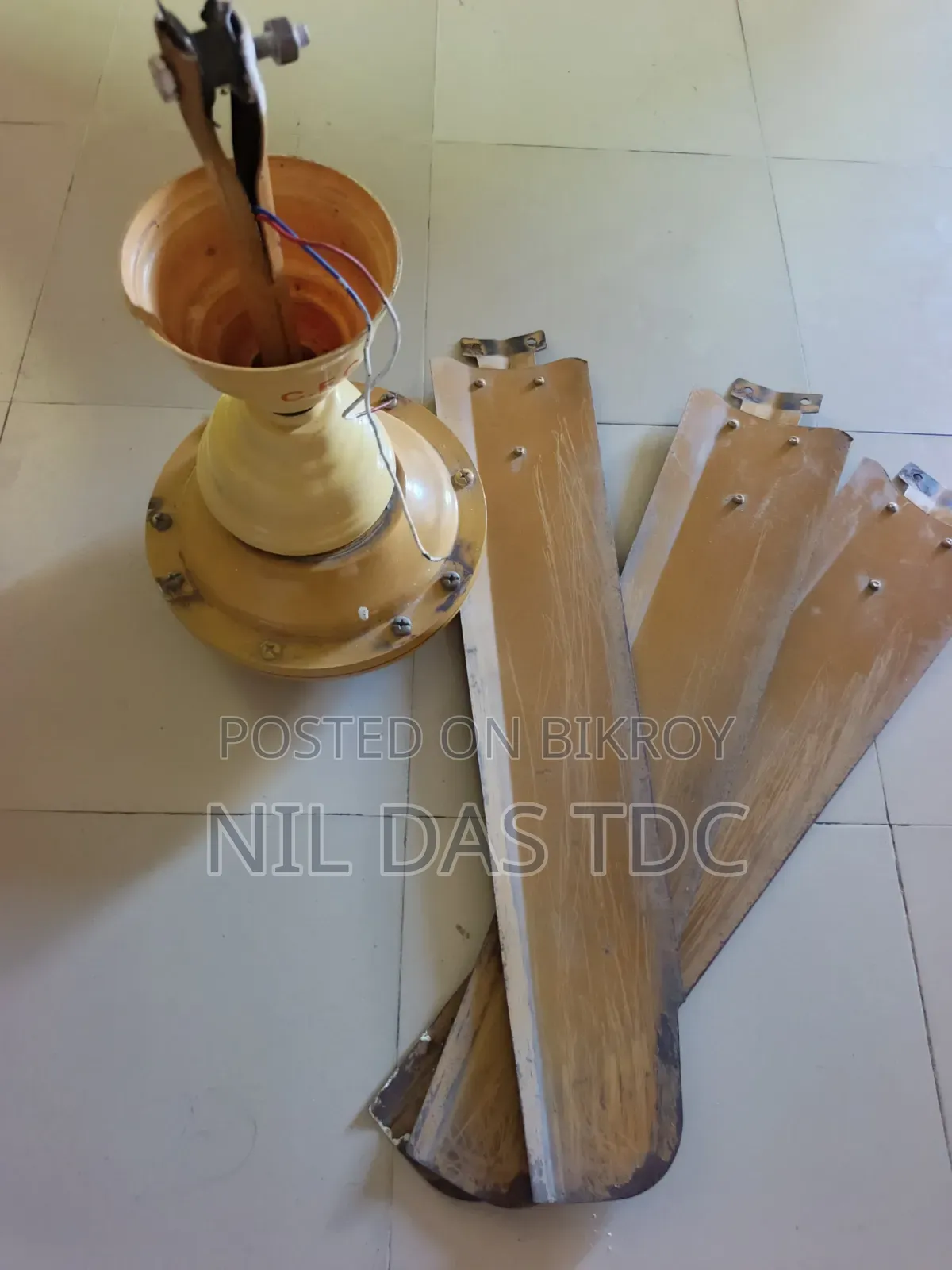 রানিং সিলিং ফ্যান