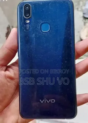 Vivo Y11 32 GB Blue