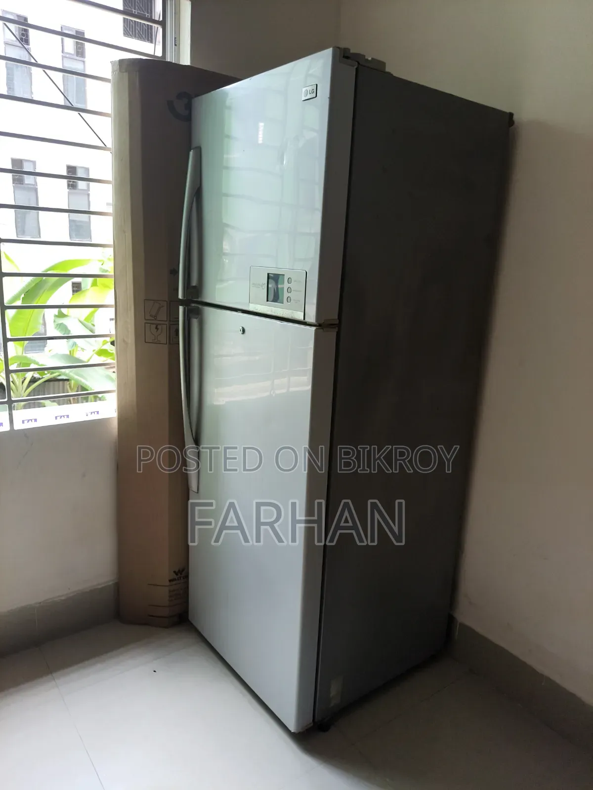 LG ডাবল ডোর রেফ্রিজারেটর – সম্পূর্ণ কার্যক্ষম, ভালো অবস্থা