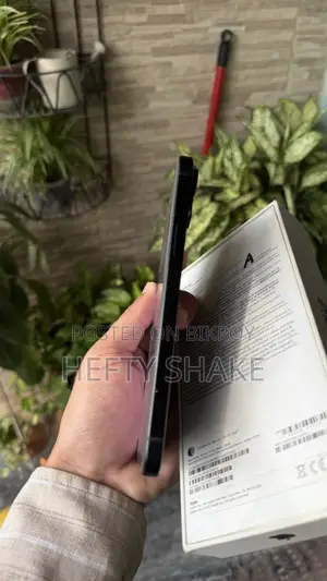 Apple iPhone 15 Plus 128 GB Black