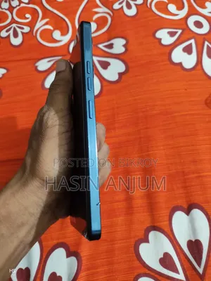টেকনো ক্যামন ২০ প্রো ২৫৬ জিবি নীল