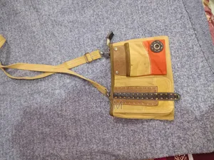 Yager Canvas Sling Bag