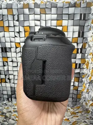 ক্যানন ৫ডি মার্ক থ্রি ওনলি বডি