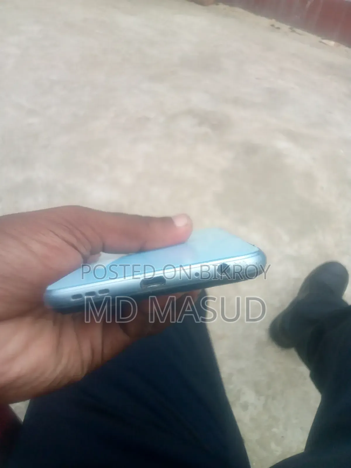 Vivo Y12 32 GB Blue