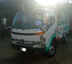 ‌টয়োটা ডায়না পিকআপ ২০০৬ ৩ওয়াই ইঞ্জিন