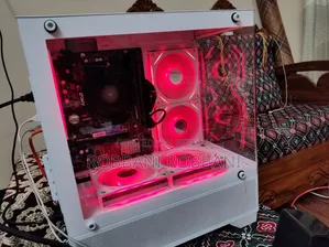 Desktop Computer MSI 16GB AMD Ryzen 7 SSD 256GB