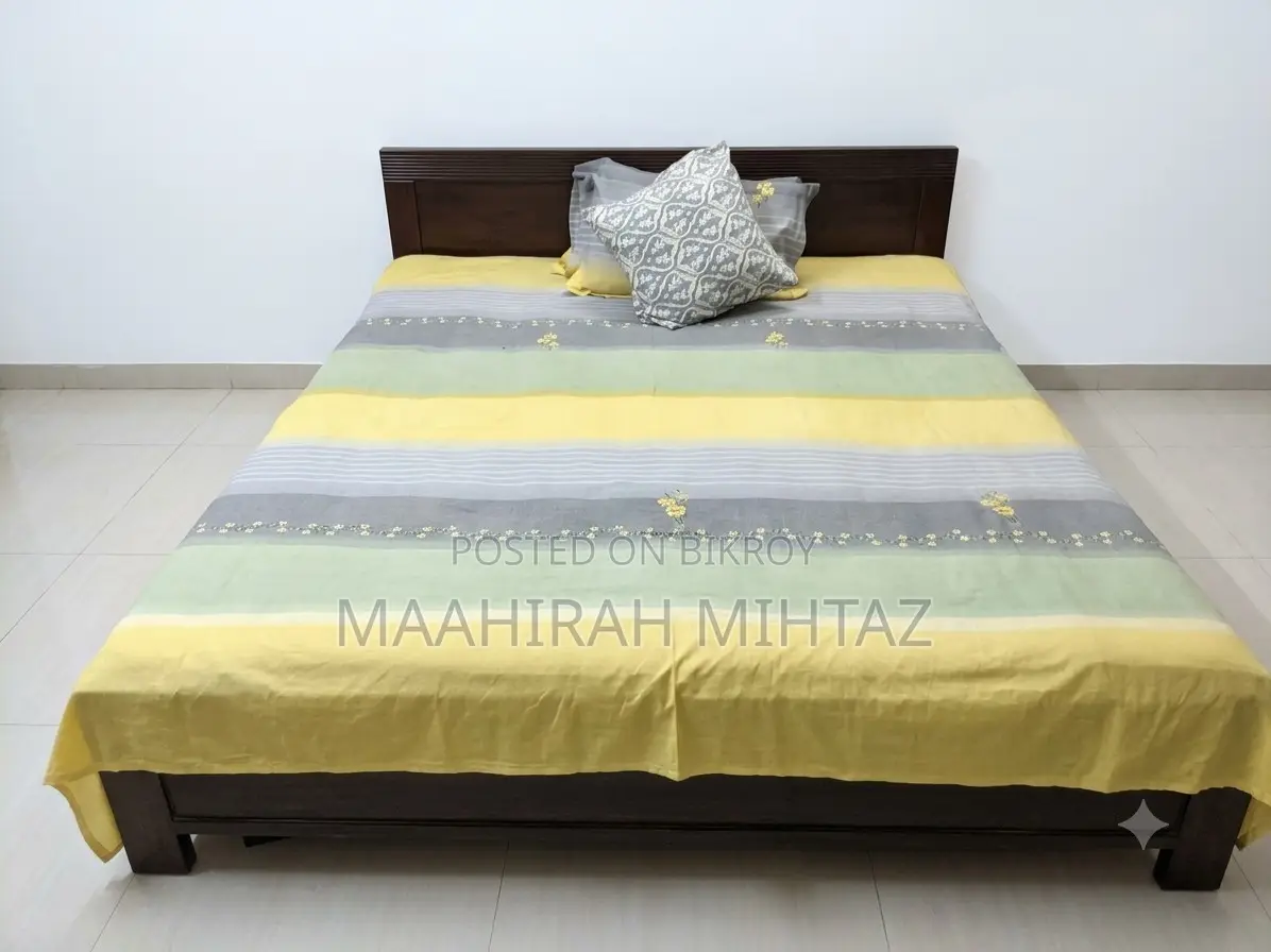 Oakwood Double Bed