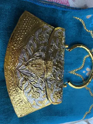 পার্টি ব্যাগ/ক্লাচ