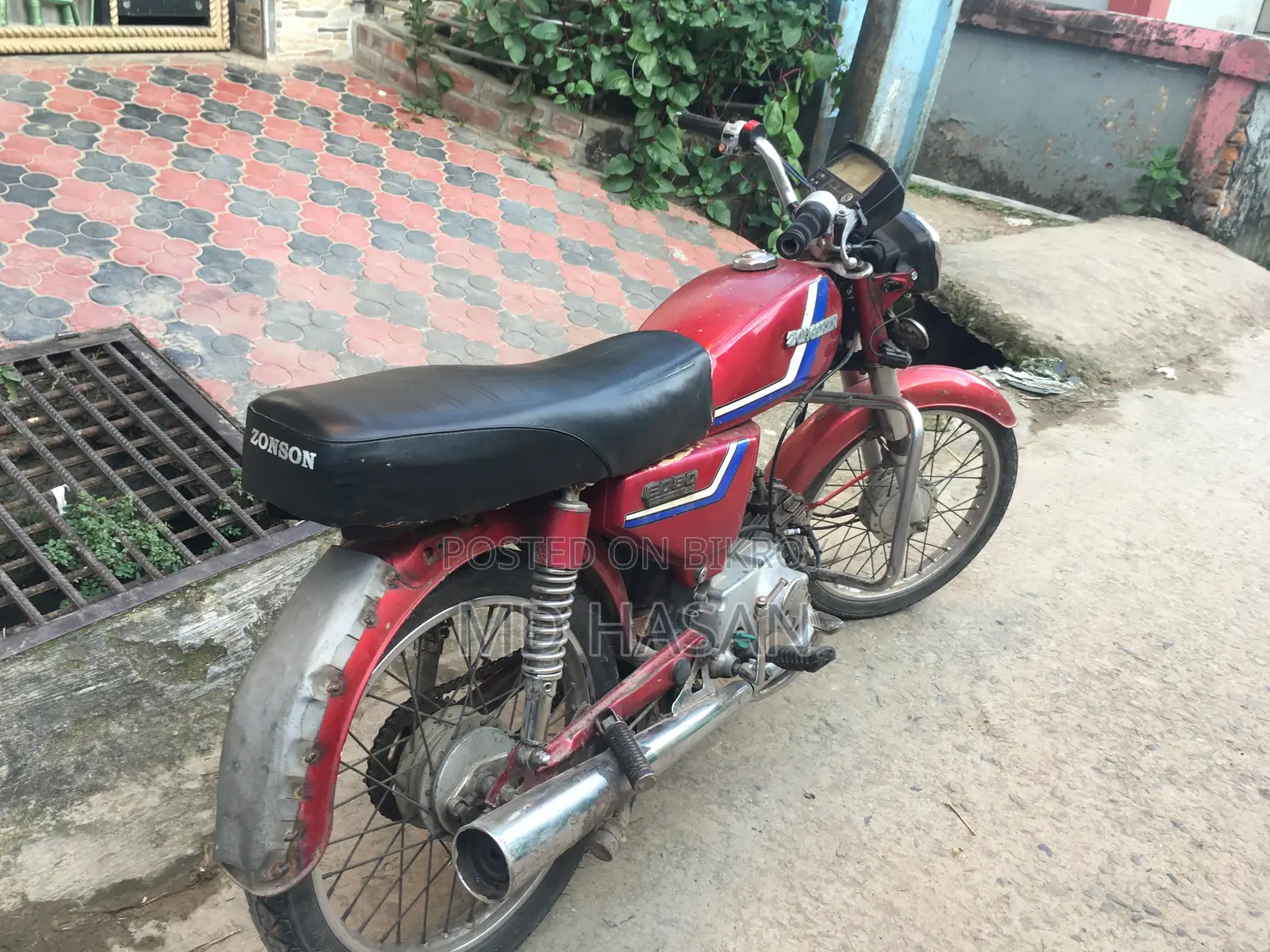 জংশেন ইডি ৮০ ২০১৪ লাল