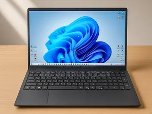 Laptop Dell Vostro 3520 8GB Intel Core i5 SSD 512GB