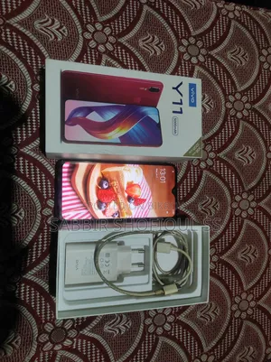 Vivo Y11 32 GB Red