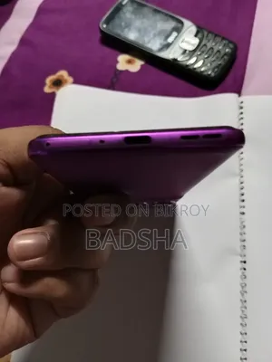 Motorola Edge 60 Pro 256 GB Purple