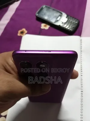 Motorola Edge 60 Pro 256 GB Purple