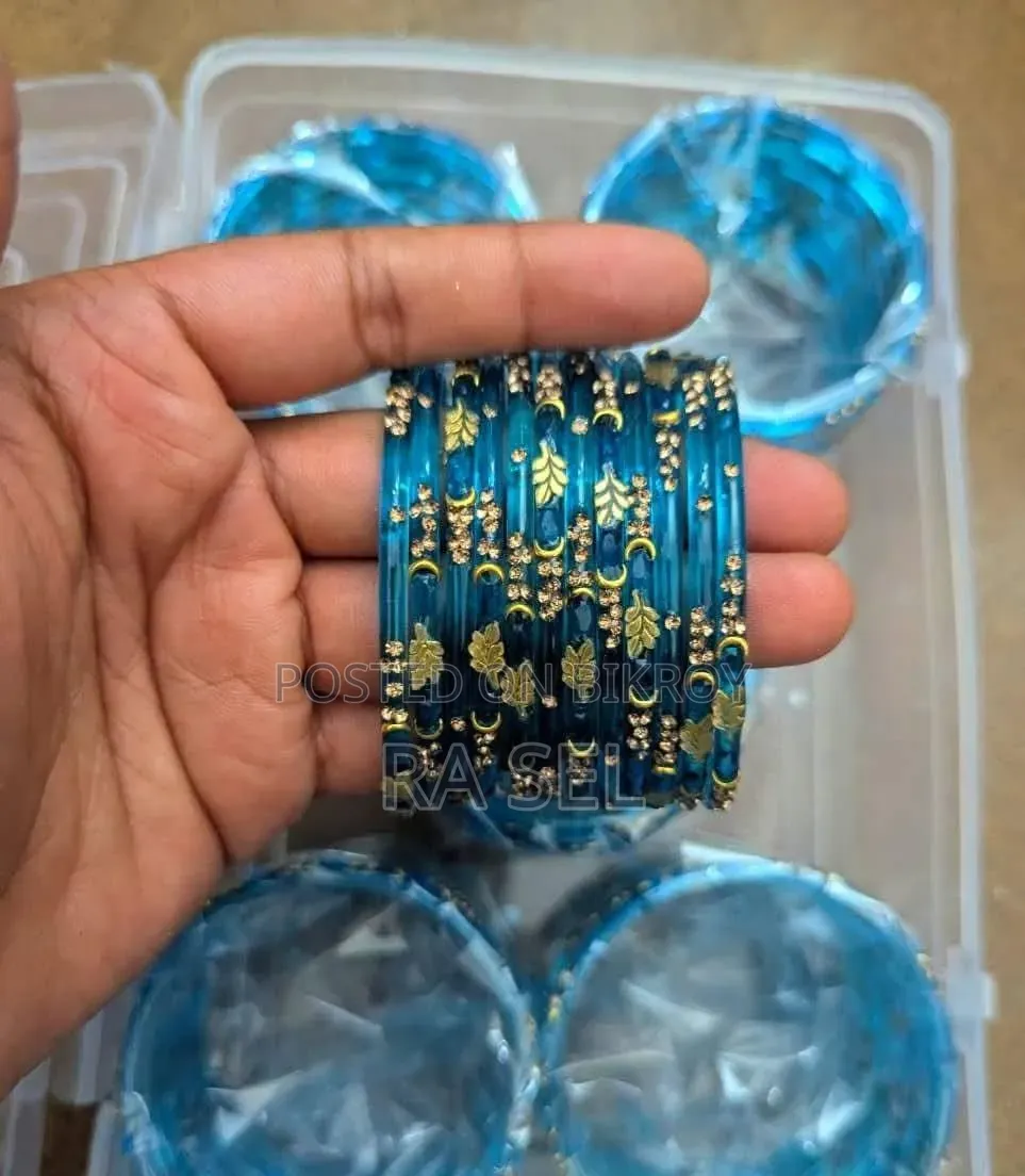 Exclusive Glass Bangles