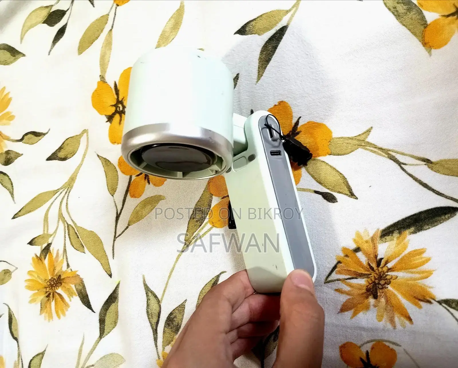 Portable Mini Hand Fan With Digital Display