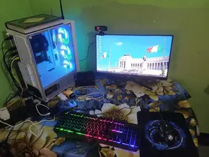Desktop Computer 8GB AMD Ryzen 5 SSD 256GB
