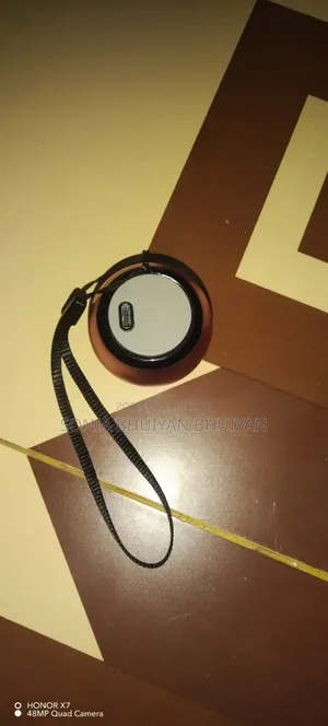 এটি একটি প্রিমিয়াম কোয়ালিটির সাউন্ড বক্স