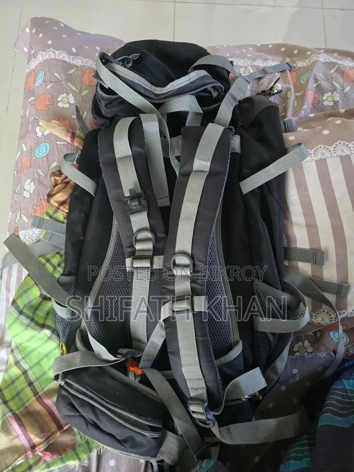 ৪৫+৫ লিটার ট্রেকিং ব্যাগ একদম নতুনের মতো