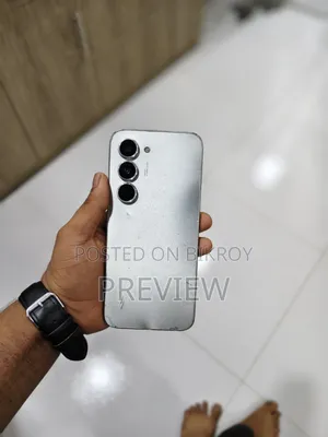 নতুন টেকনো স্পার্ক ৪০ প্রো ১২৮ জিবি সিলভার