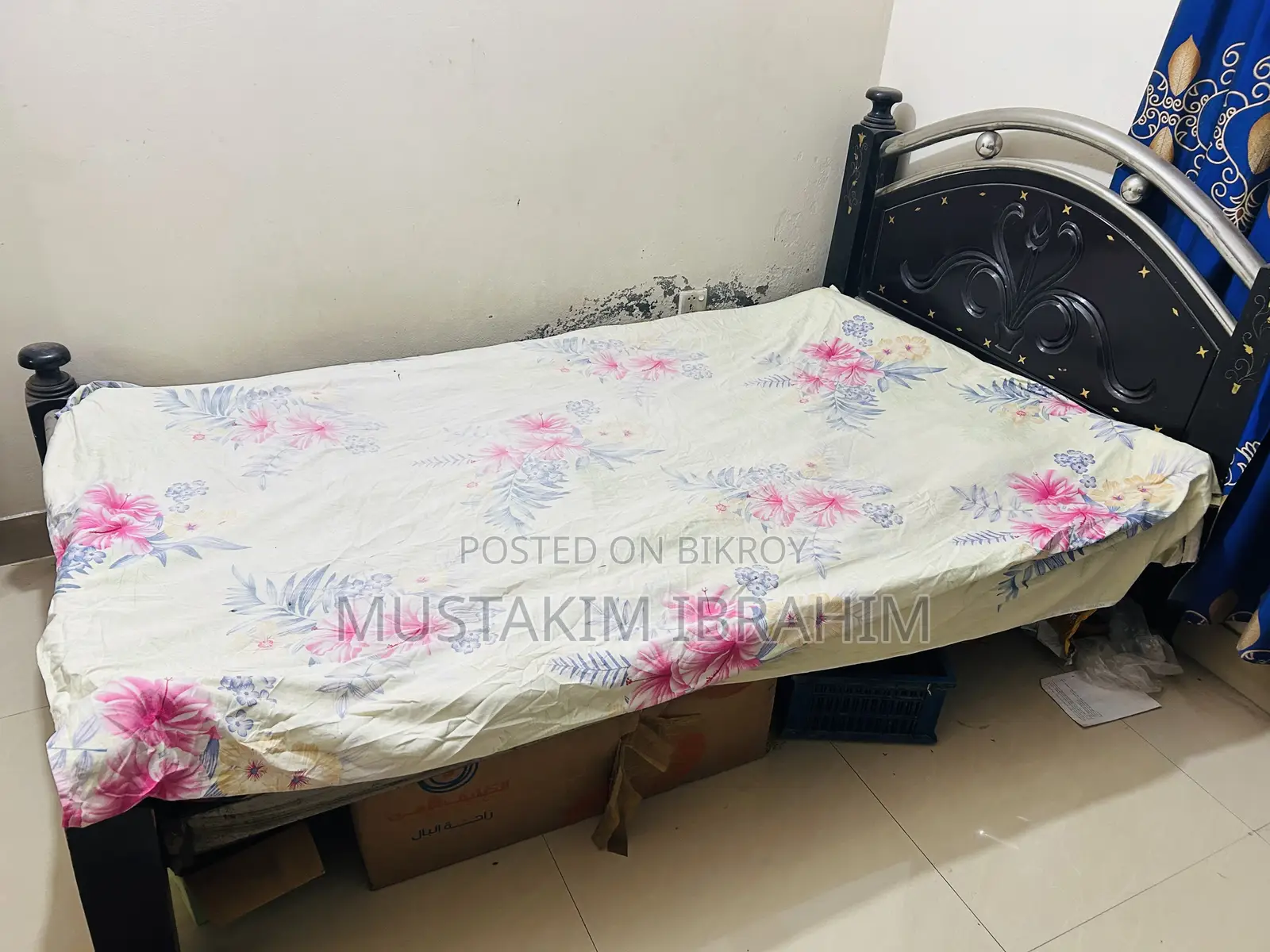 Single bed for sale