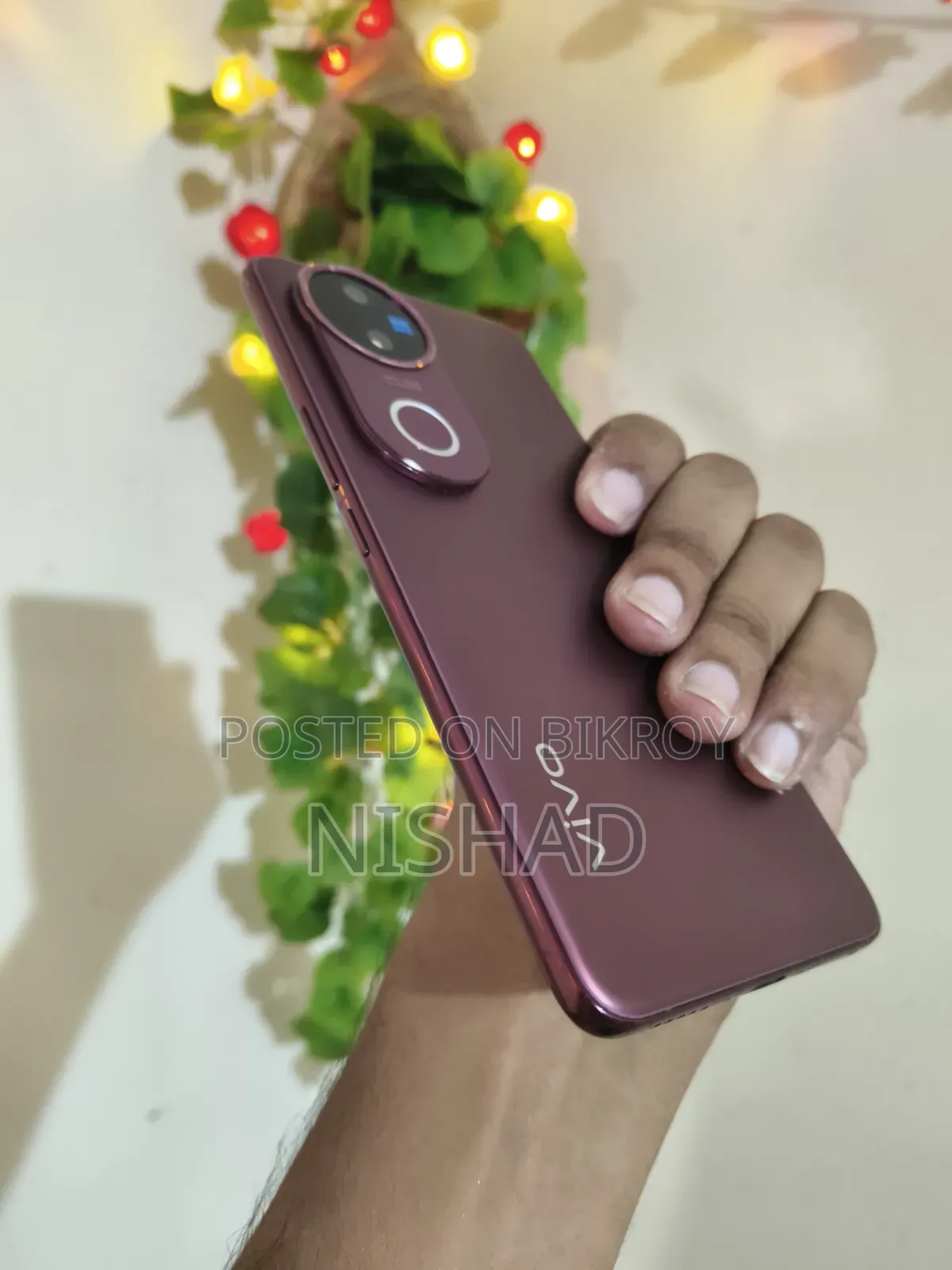 Vivo V50 256 GB Red