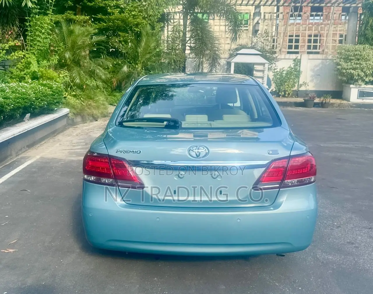 টয়োটা প্রিমিও ২০২১ সবুজ