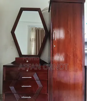 ড্রেসিং টেবিল + ওয়ার্ডরোব