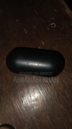 এয়ারপডস বিক্রয়ের জন্য