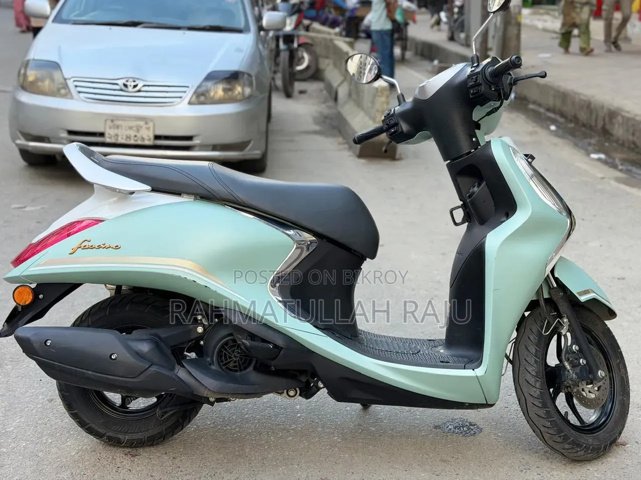 New Yamaha 2026 Gray