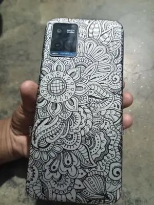 Vivo Y21 64 GB White