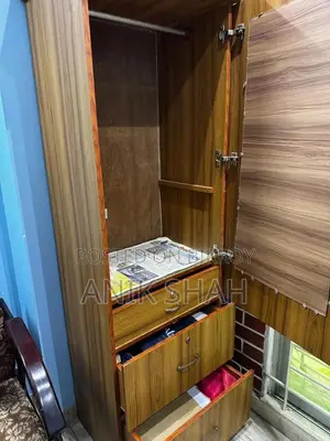 Single Door Almirah