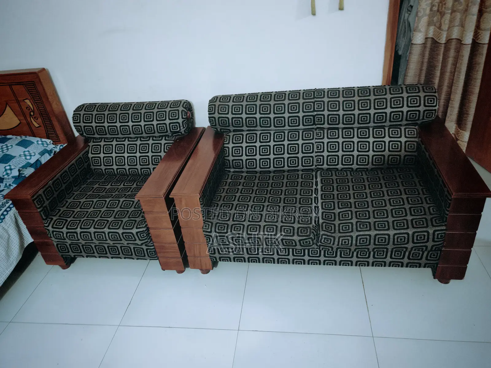 সোফা সেট ২+২+১