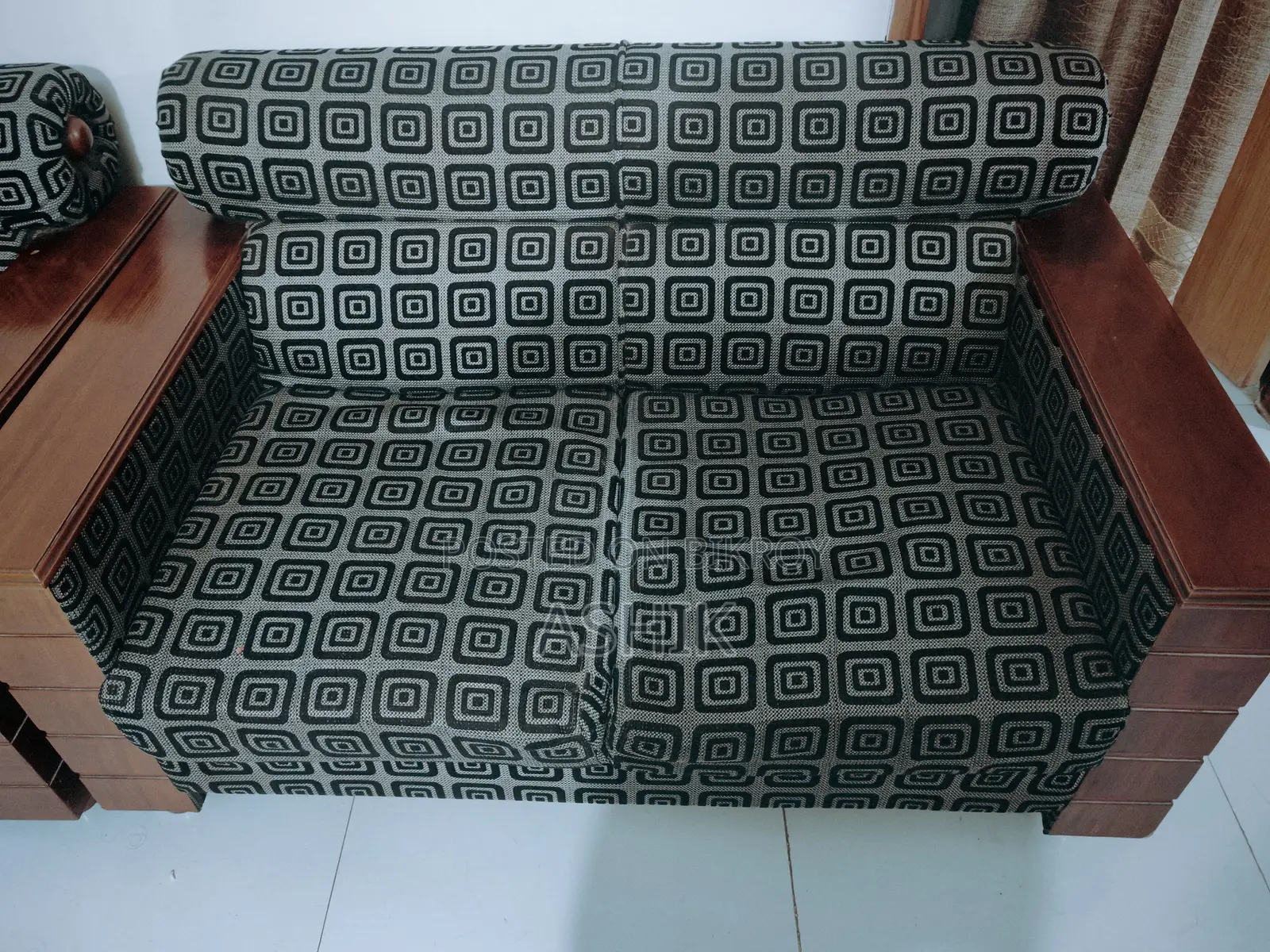 সোফা সেট ২+২+১