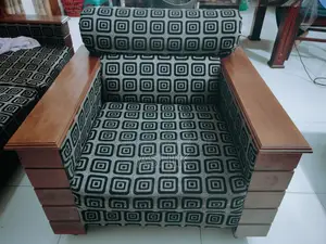 সোফা সেট ২+২+১