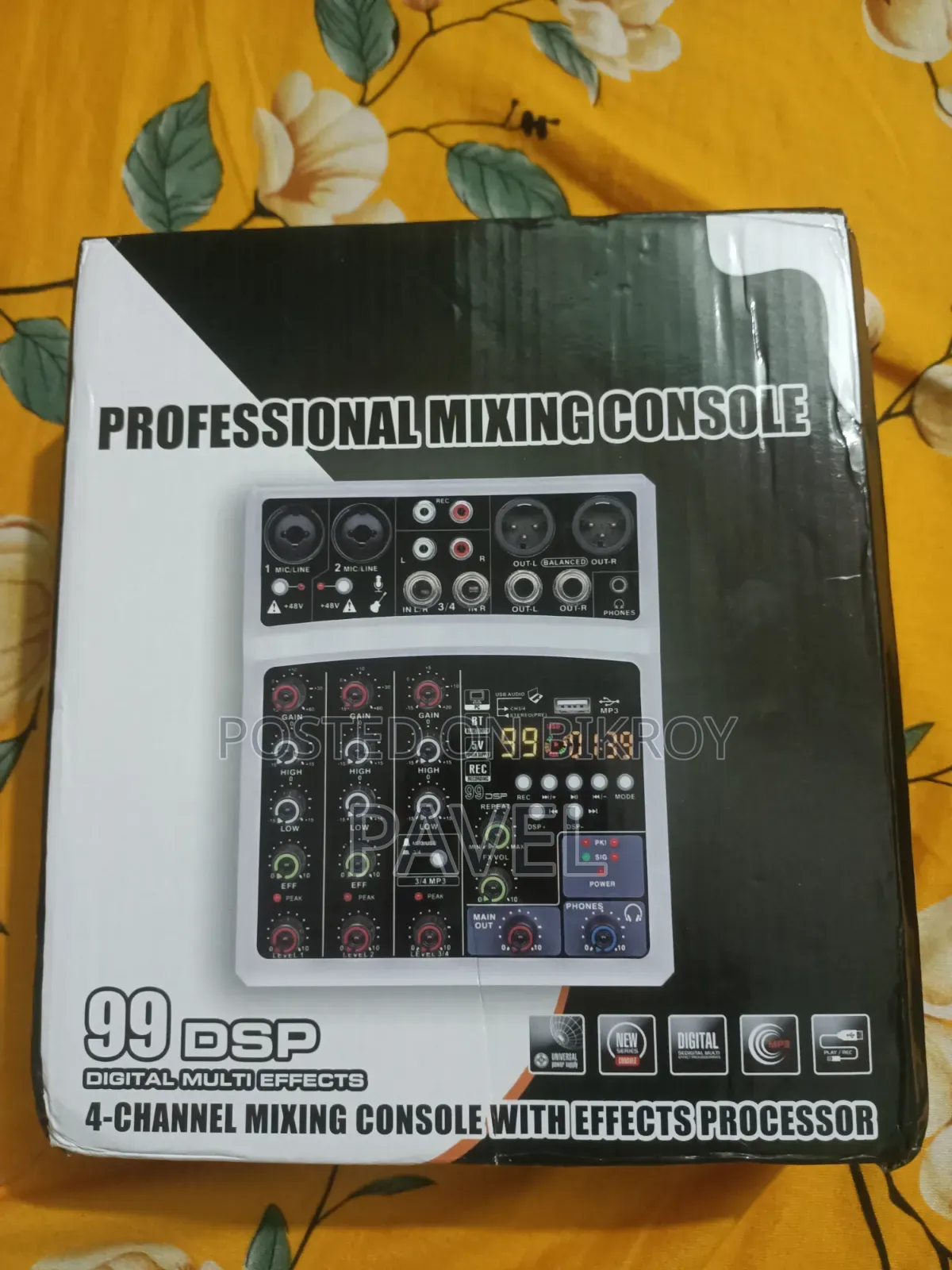 BOMGE BMG-04D 4-Channel Audio Mixer and Mixing Console